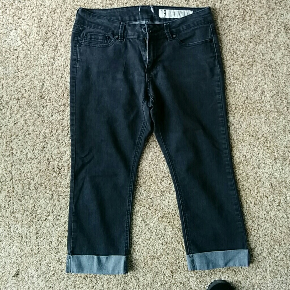 Indigo Reign black cropped jeans