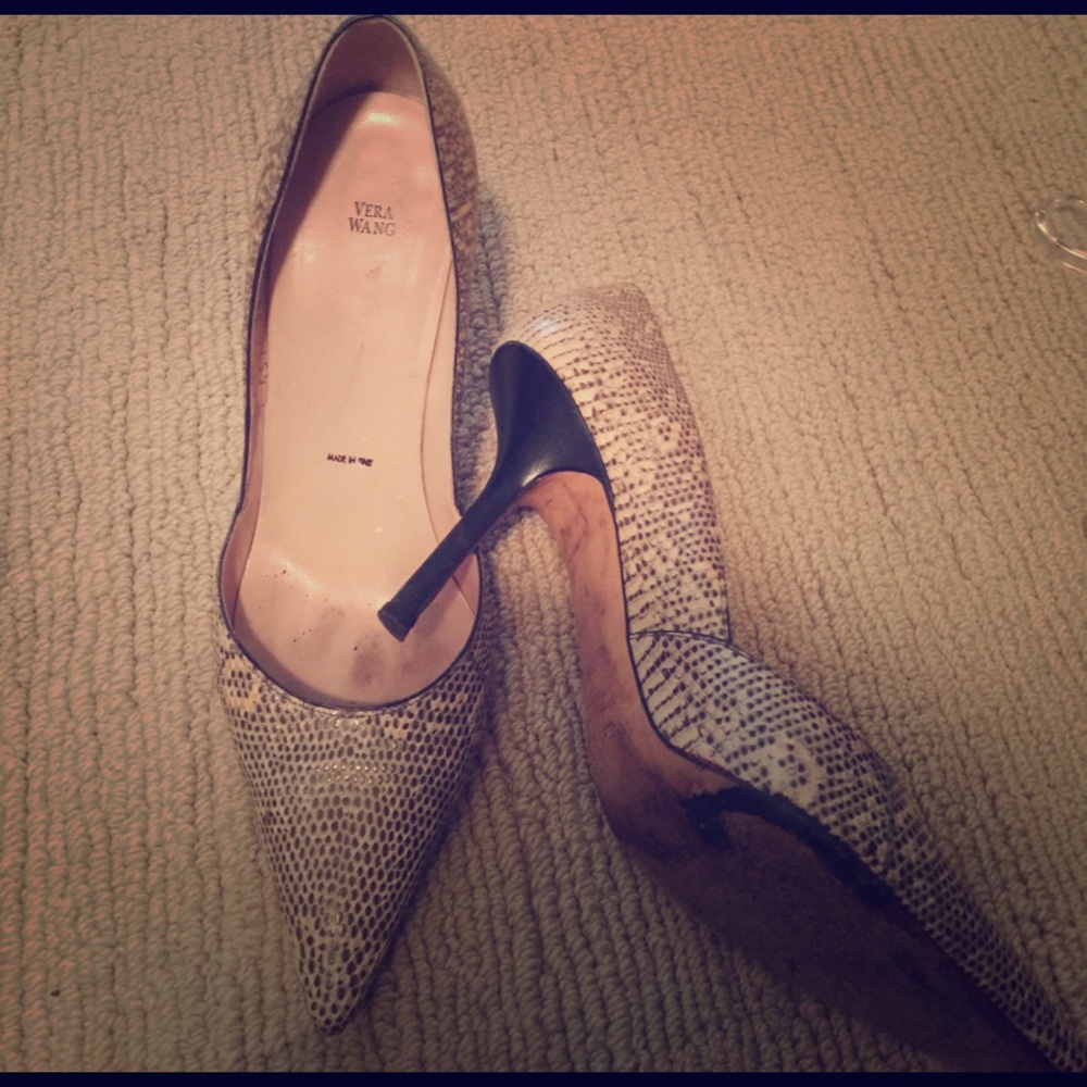 Classic, timeless Vera Wang snakeskin pumps.