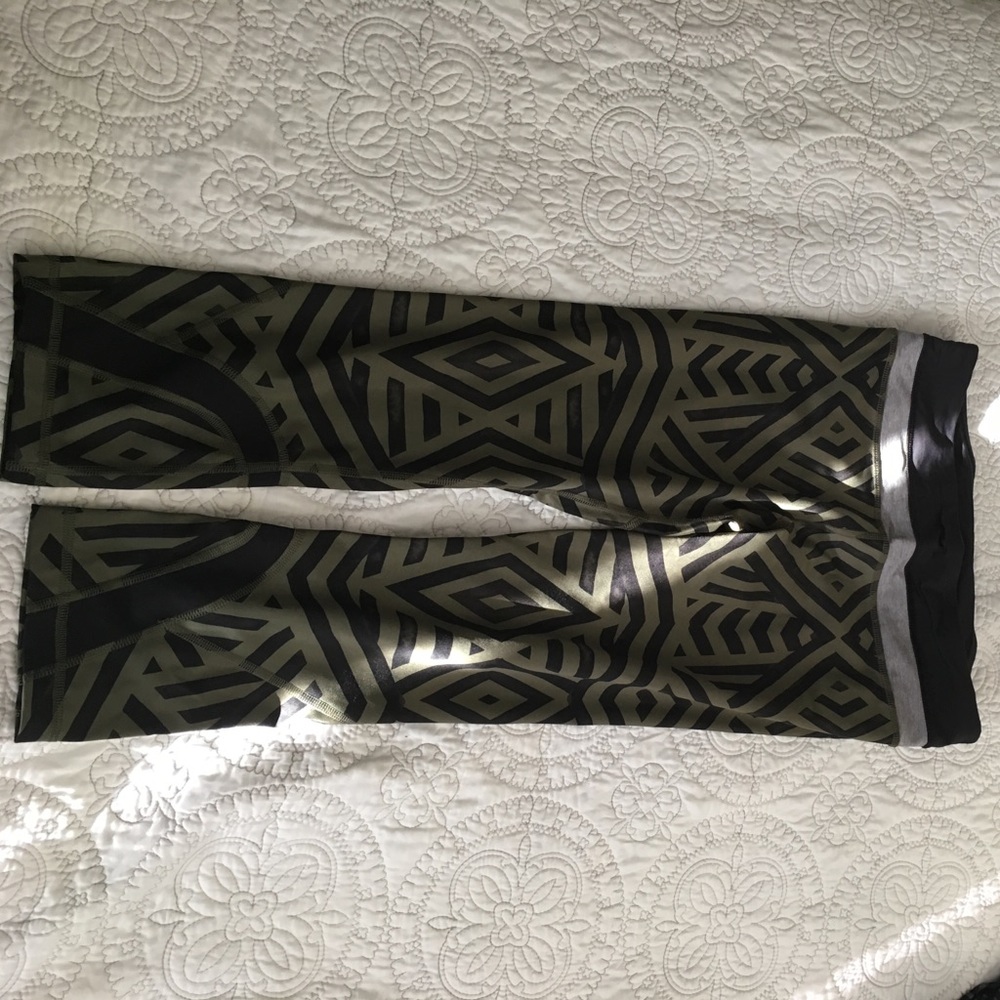 Lulu lemon cropped leggings