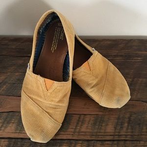Mustard Yellow Corduroy Toms