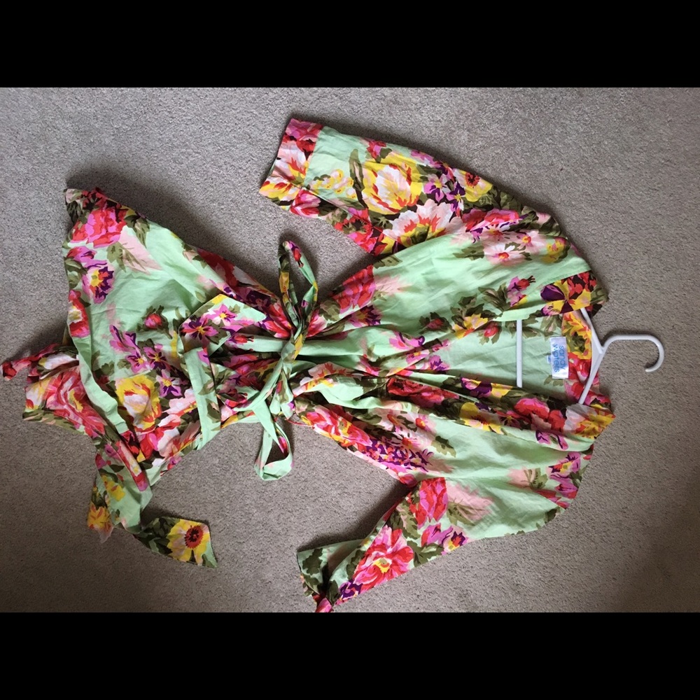 Floral robe