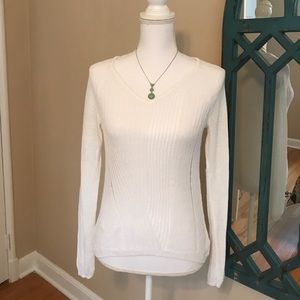 White Linen sweater