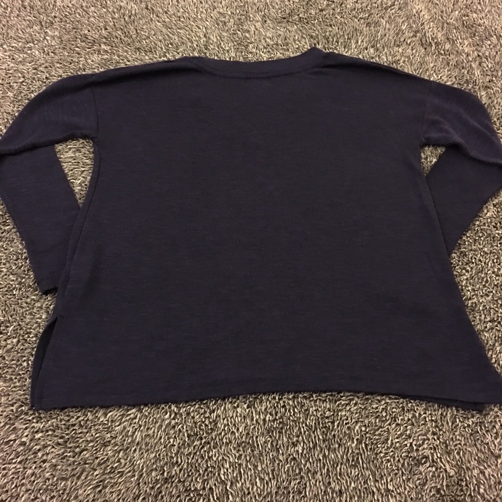 Old Navy | blue sweater | lightweight & oversized - Picture 6 of 7