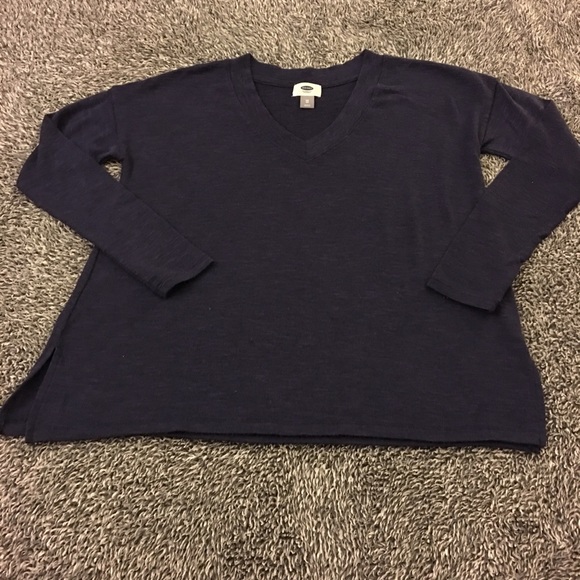 Old Navy | blue sweater | lightweight & oversized - Picture 2 of 7