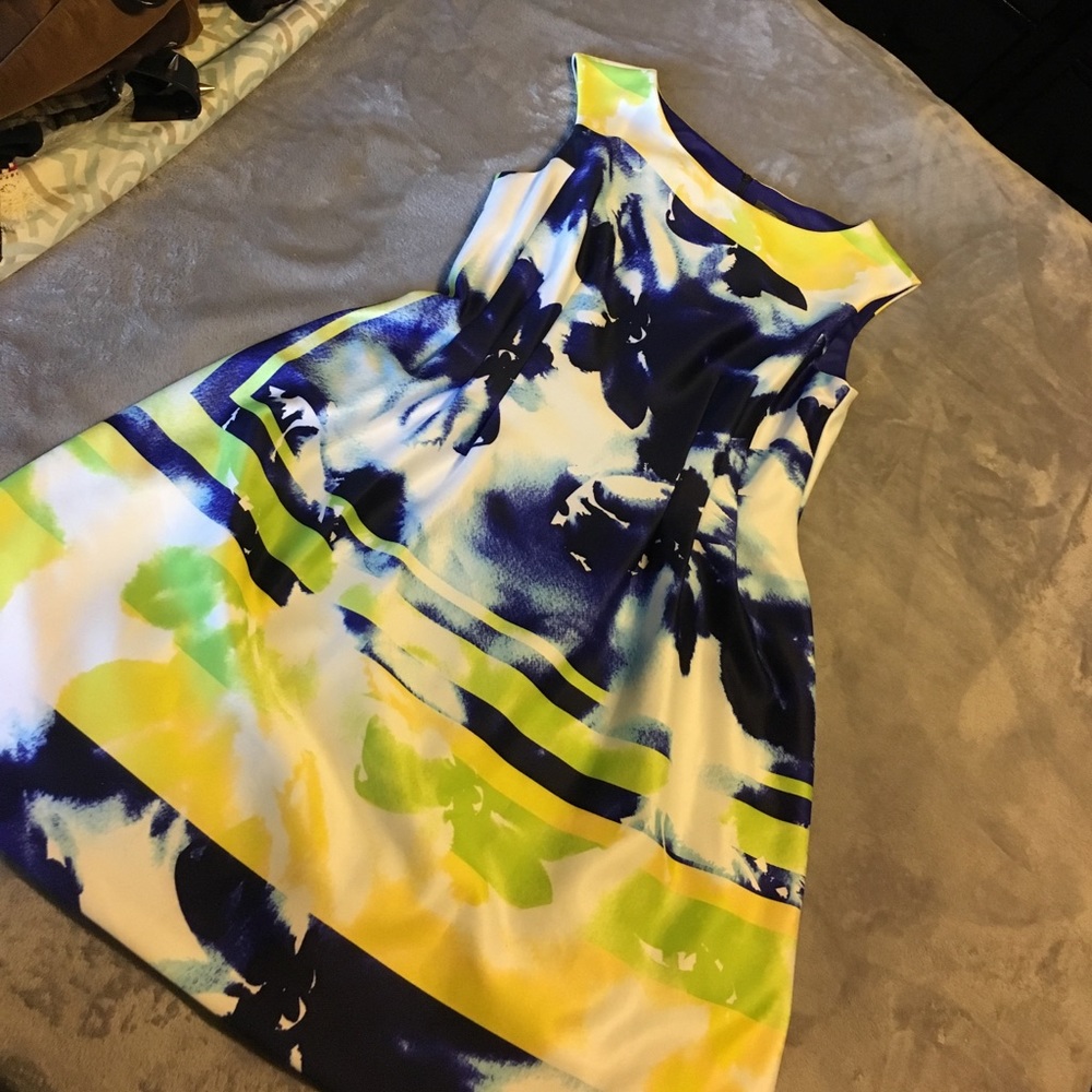 Vince Camuto Dress