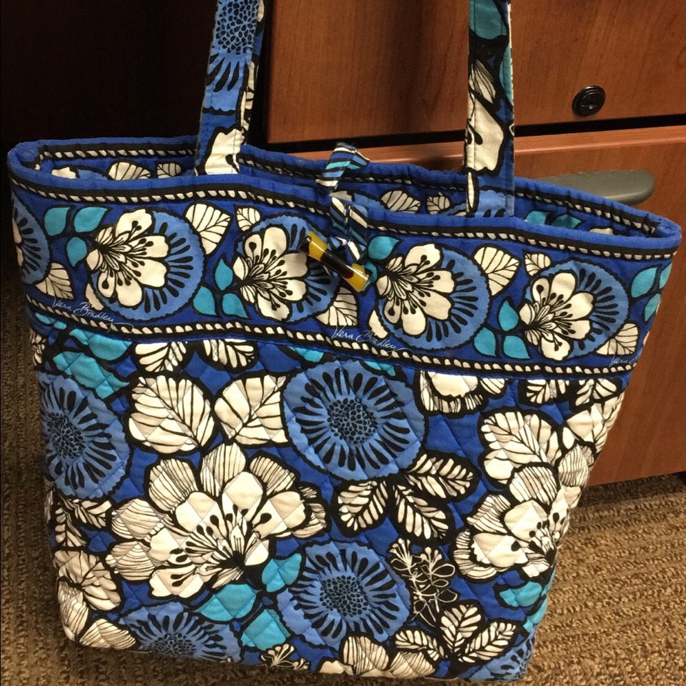 Vera Bradley Tote