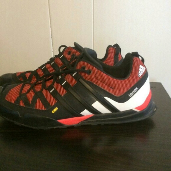 Adidas mens terrex solo red main image 3