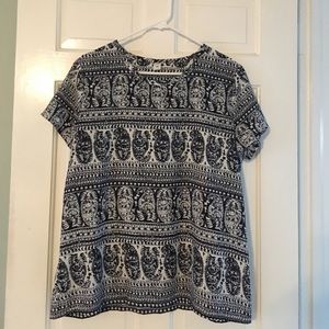 2/$13 3/$20 Whit and Navy blouse from Old Navy