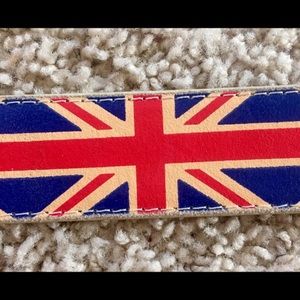 Belt with British design
