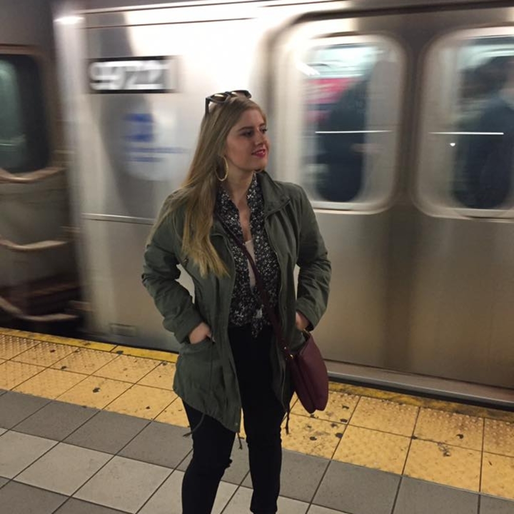 Meet your Posher, Jessica