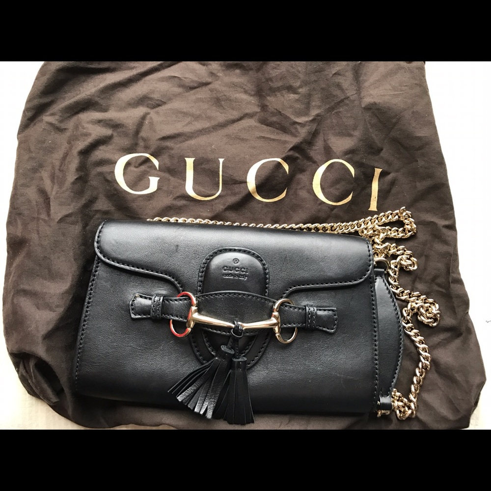Authentic Gucci Emily all leather purse