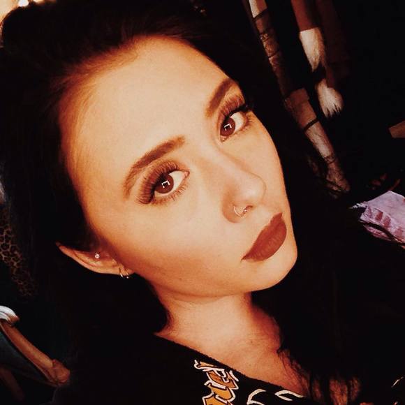 Meet your Posher, Madeleine - Picture 1 of 1