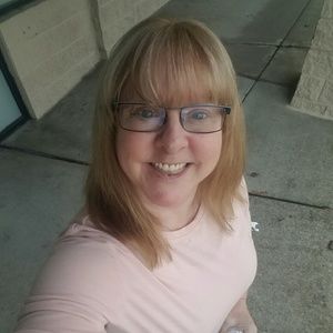 Meet your Posher, Faye