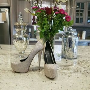 Aldo silver glitter high heels. Wedding shoes