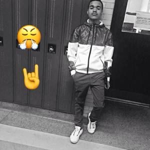 Meet your Posher, Efrain