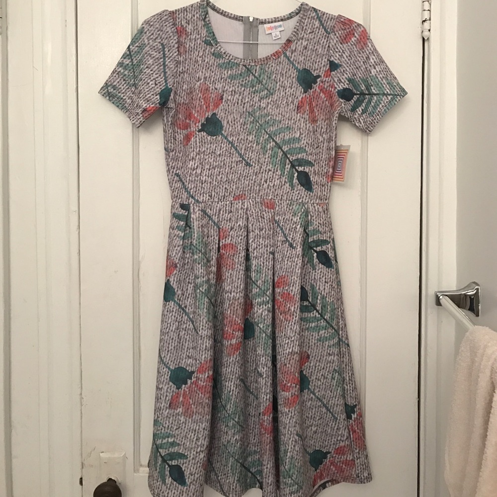 LuLaRoe Amelia Dress- Small