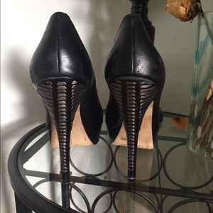 Vince Camuto Heels size 8.5 (38.5)