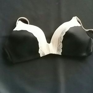 Wire-free bra