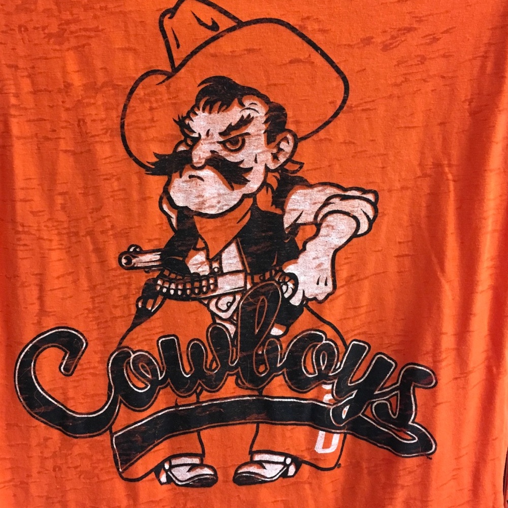 Oklahoma State University tshirt - Picture 2 of 3