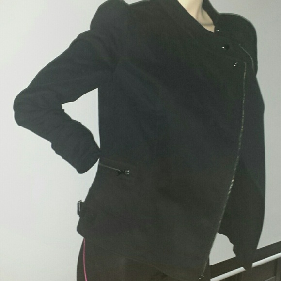 Trendy Moto Jacket - Picture 2 of 5