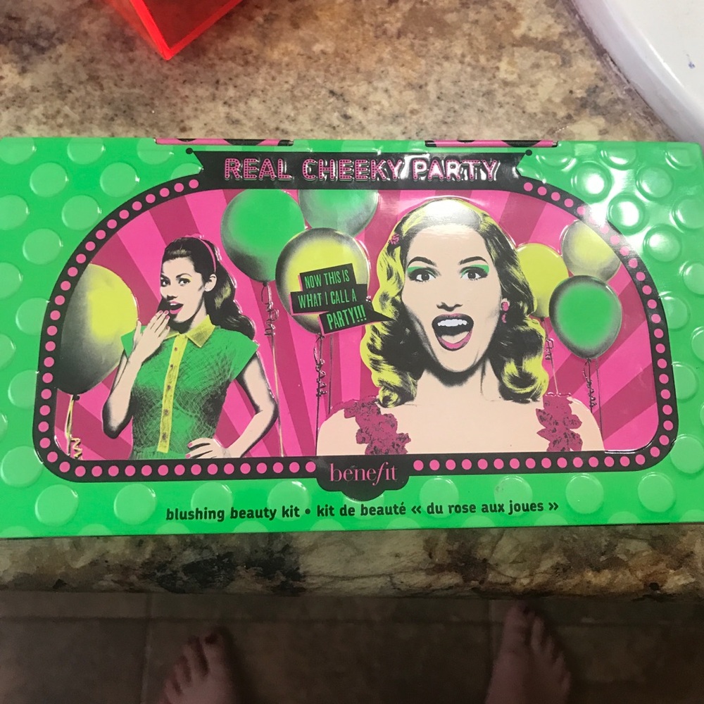 Real Cheeky Party Benefit blush