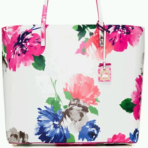 kate spade Handbags - Kate Spade large leather tote