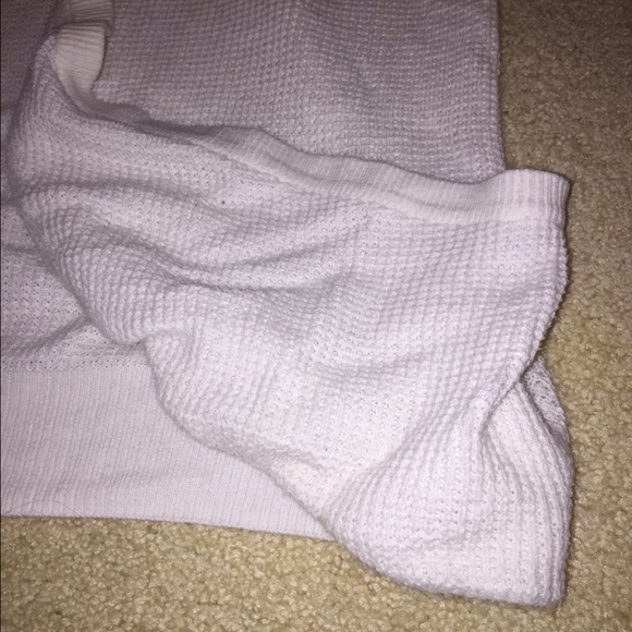 White American Eagle cardigan - Picture 2 of 3