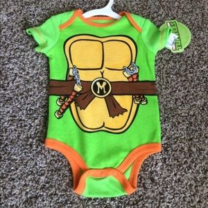 Nickelodeon TMNT onesie 3-6 months