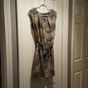 High neck light weight dress with belt