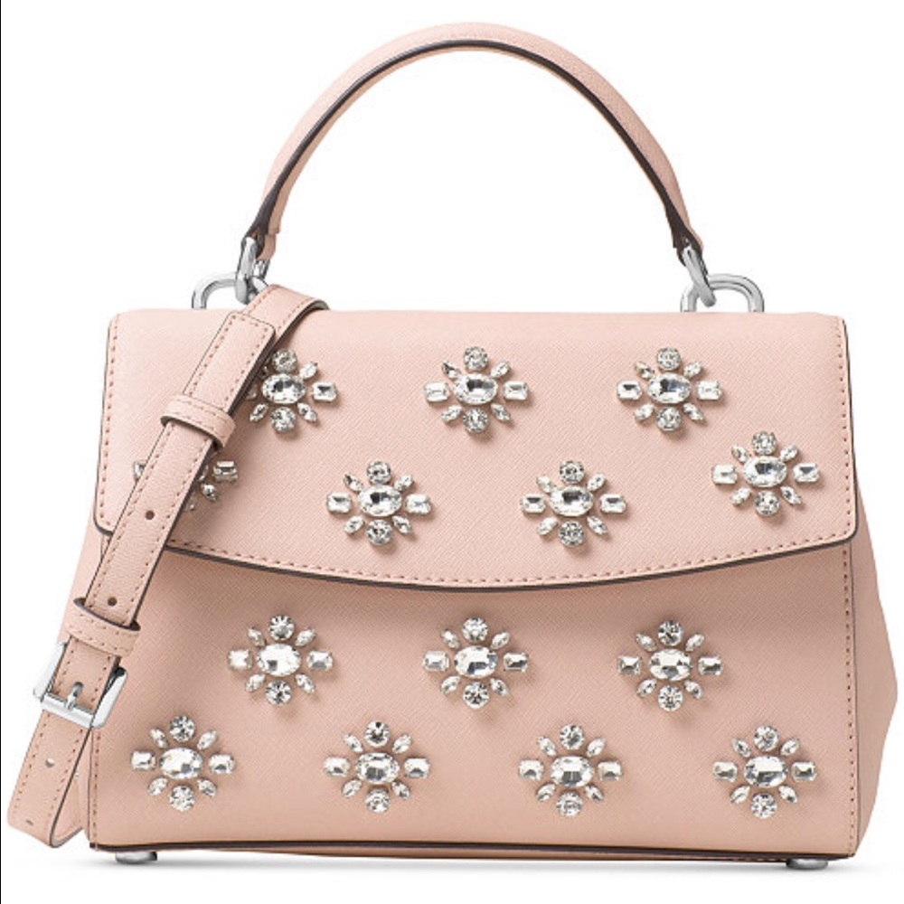 🎉HP🎉 Michael Kors leather handbag