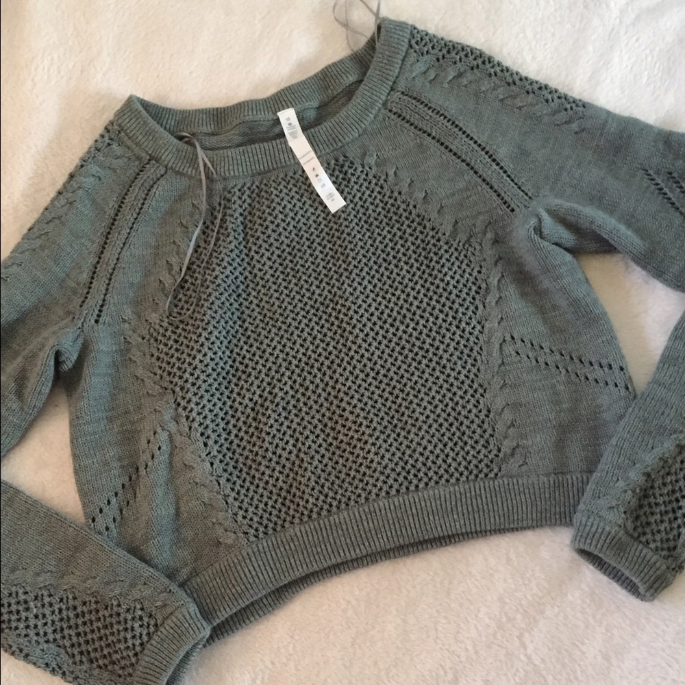 Auth. Lululemon athletica sweater. NWOT