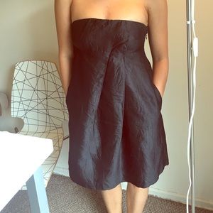 Club Monaco size 2 black strapless dress
