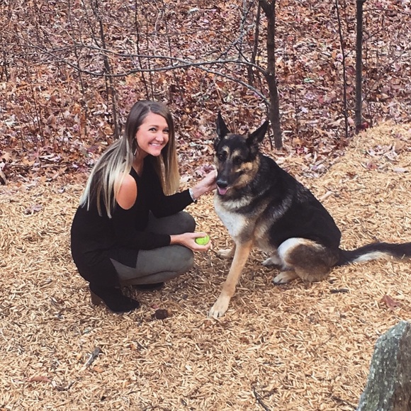 Meet your Posher, Julie - Picture 4 of 5