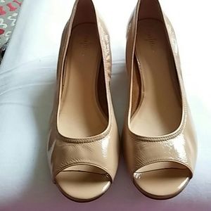 Cloe Haan Nike Air Ivory Patten leather peep toe s