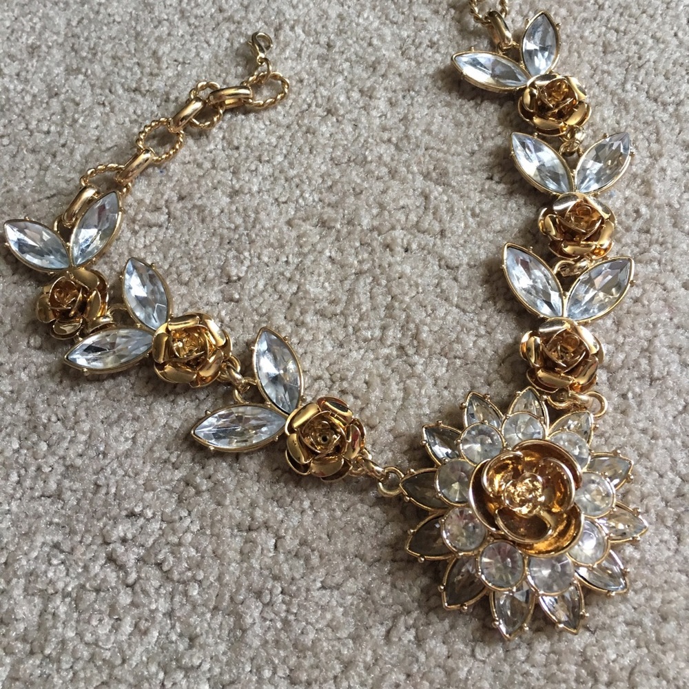 Golden floral necklace