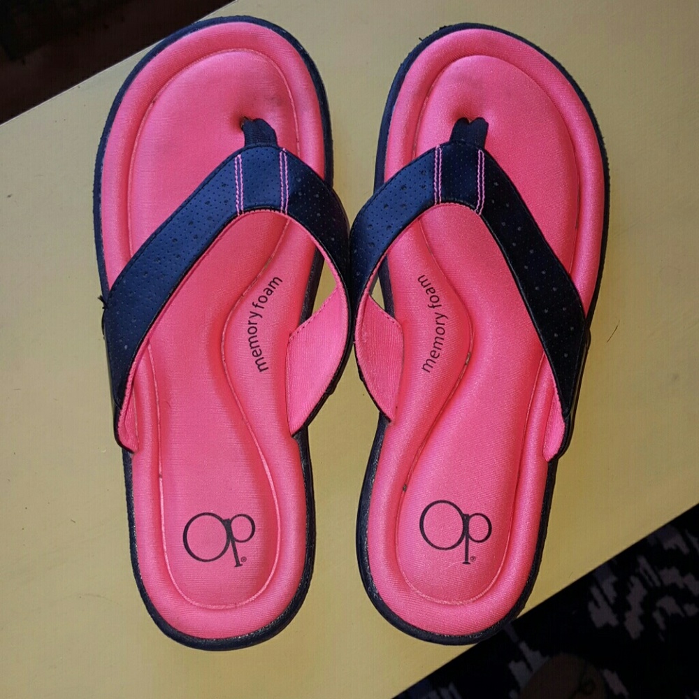 Op memory foam flip flops