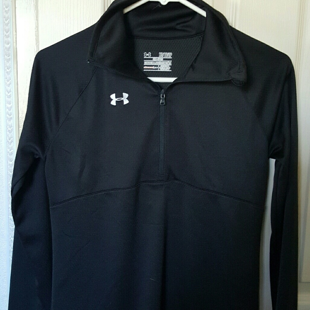 Under Armor 1/4 zip  long sleeve pullover