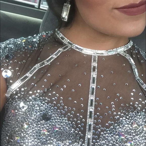 Prom dress - Picture 3 of 4