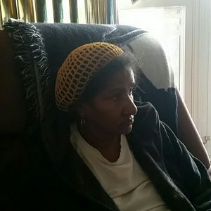 Meet your Posher, Rose