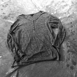 Gray Linen Banana Republic Long Sleeve T-Shirt