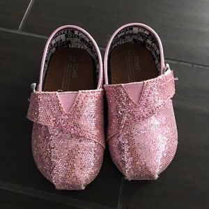 Tom's Baby pink glitter shoes