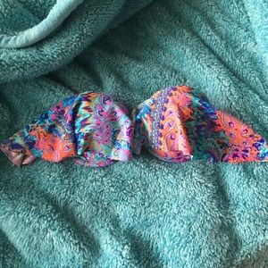Paisley ruffle strapless bikini top! Worn once