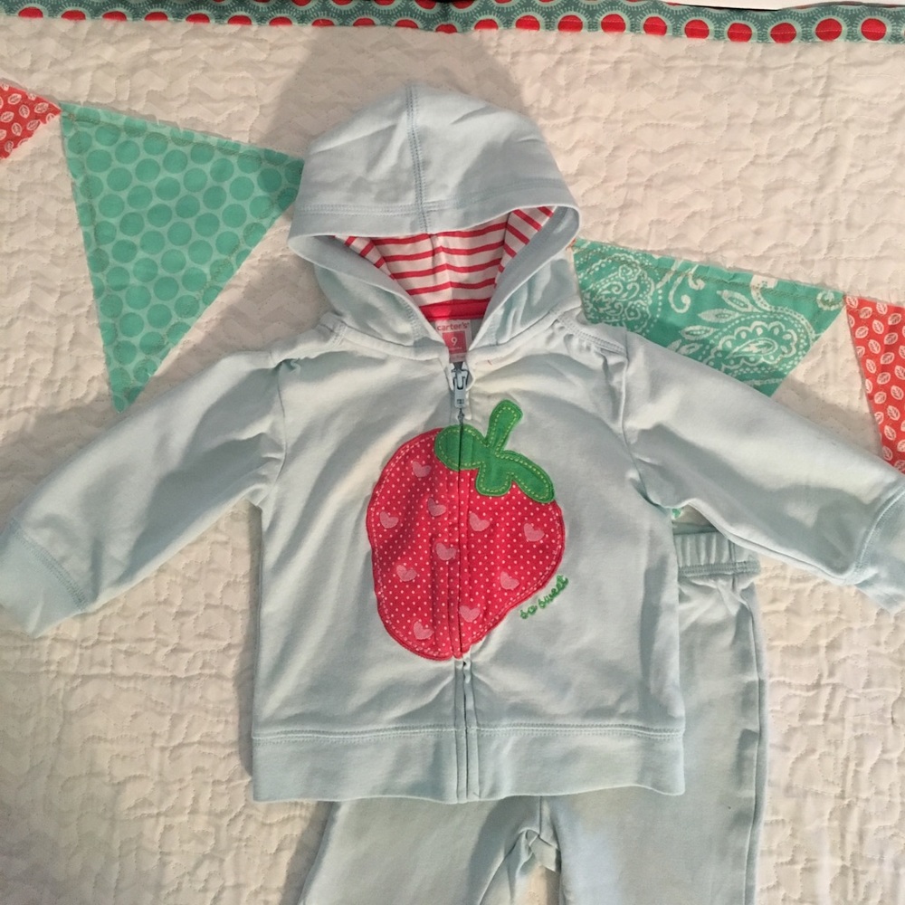 Strawberry 🍓Jogging Set