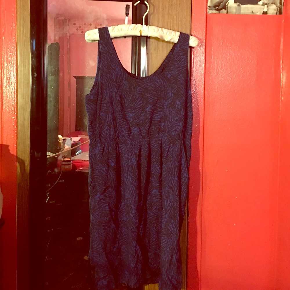 Black And Blue Print Dress