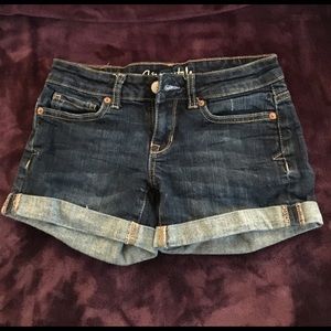 Aeropostale denim shorts..women's size 00.