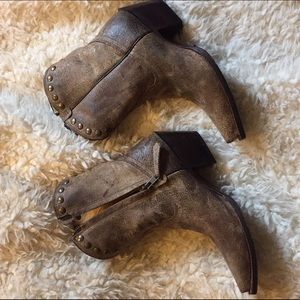 Tony Lama Cowboy Booties