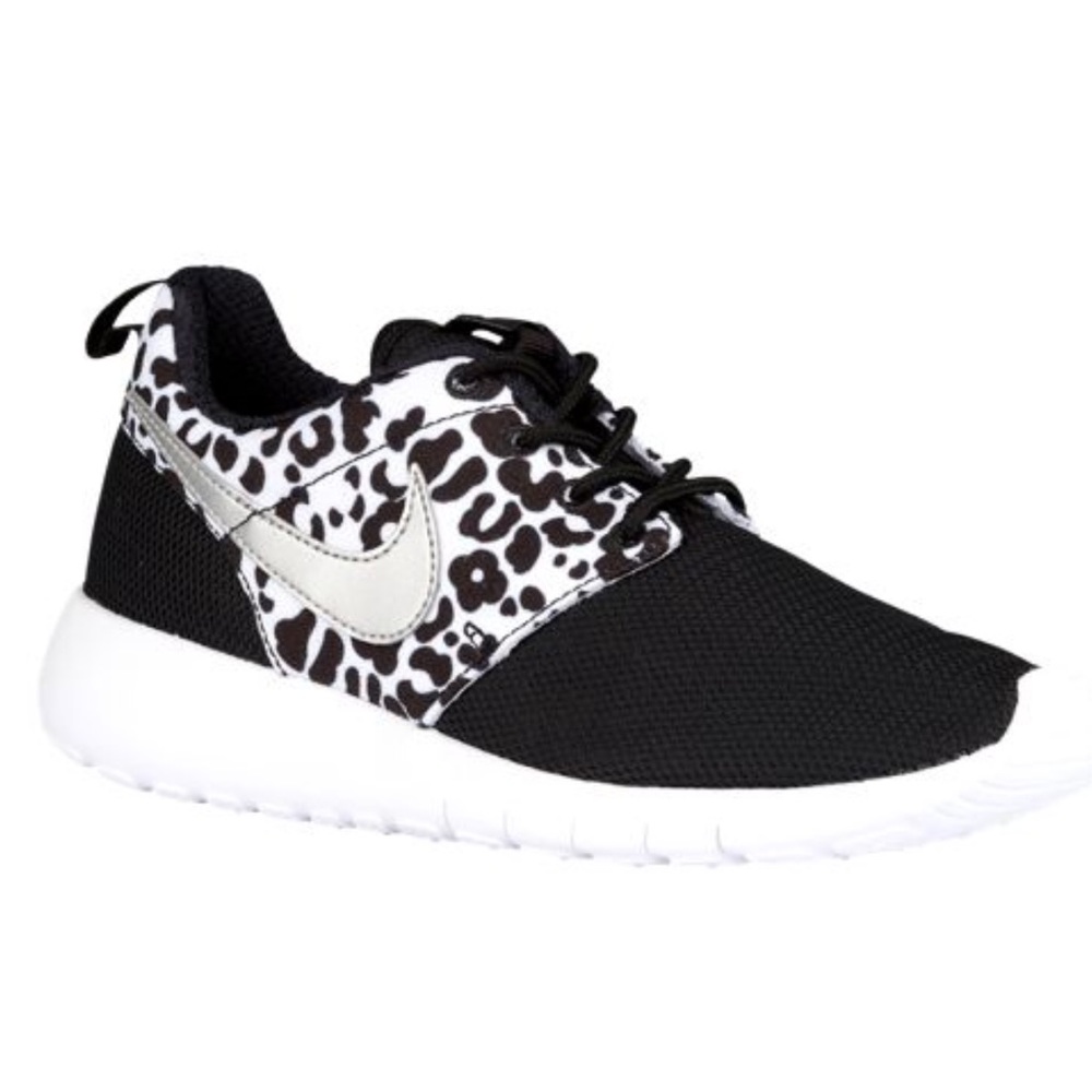 ISO: plz help me find these size 11c or 11.5c