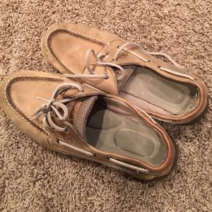 Sperry topsiders