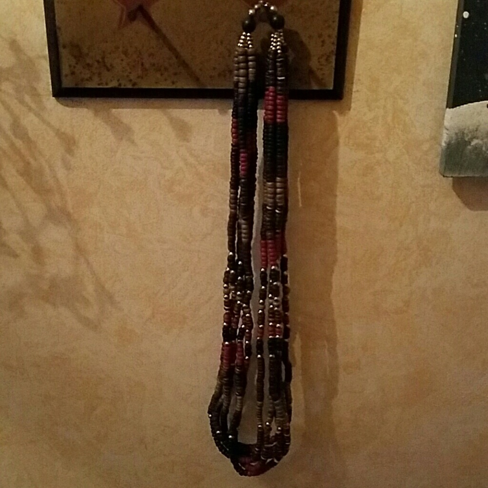 Multi colored necklace