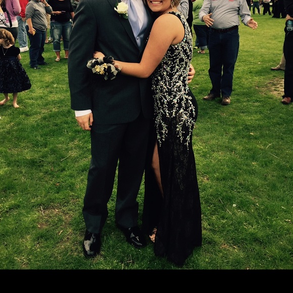 Prom Dress - Picture 3 of 4